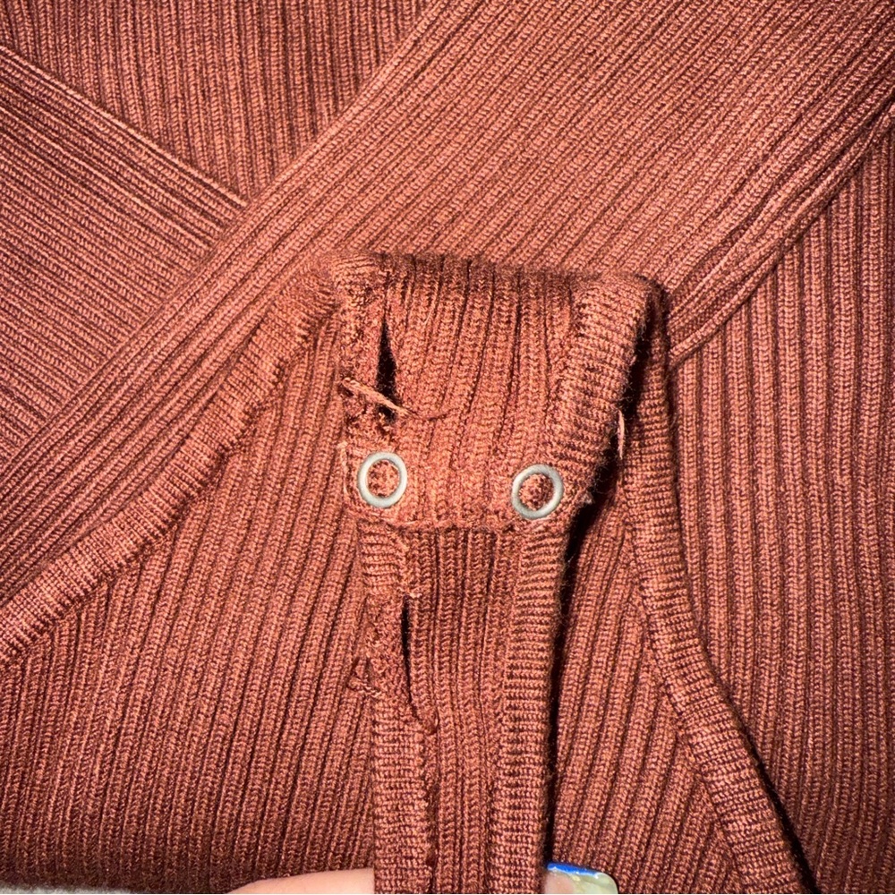 3 pack Abercrombie Sweater Thong Bodysuits (Large)! - Picture 13 of 14